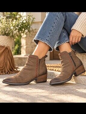 Bueno Lodi Tobacco Nubuck Leather Ankle Boots Block Heel Zip 42 US 10